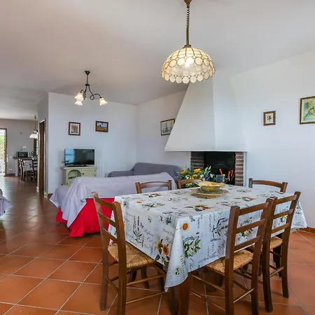 Daire Bellavista-2 By Interhome Castellina Marittima